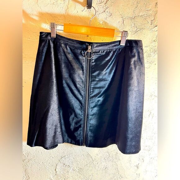 Free People Black A-Line Mini Skirt Night Out - Picture 1 of 6